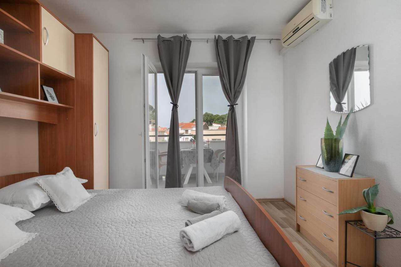 Sea View Apartments M Podgora Eksteriør billede